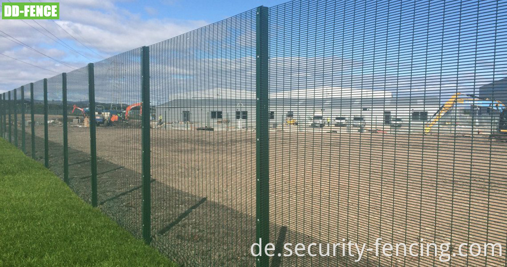 anti climb fence 97.1